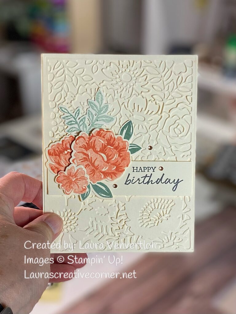 Elegant Two-Toned Flora